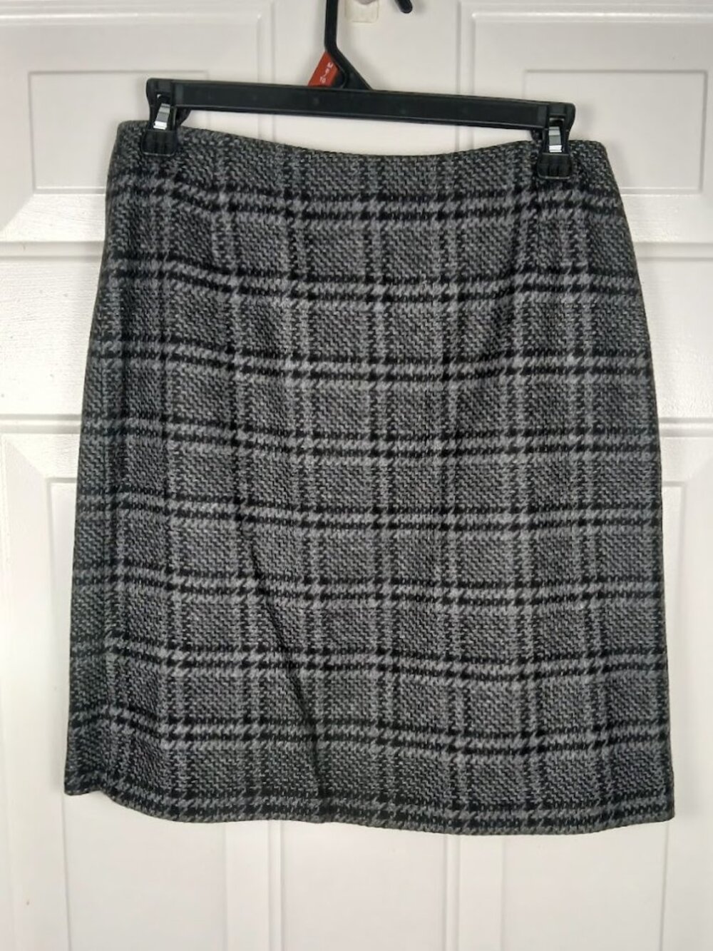 Eddie Bauer Womens Plaid Wool Blend Mini Straight Skirt